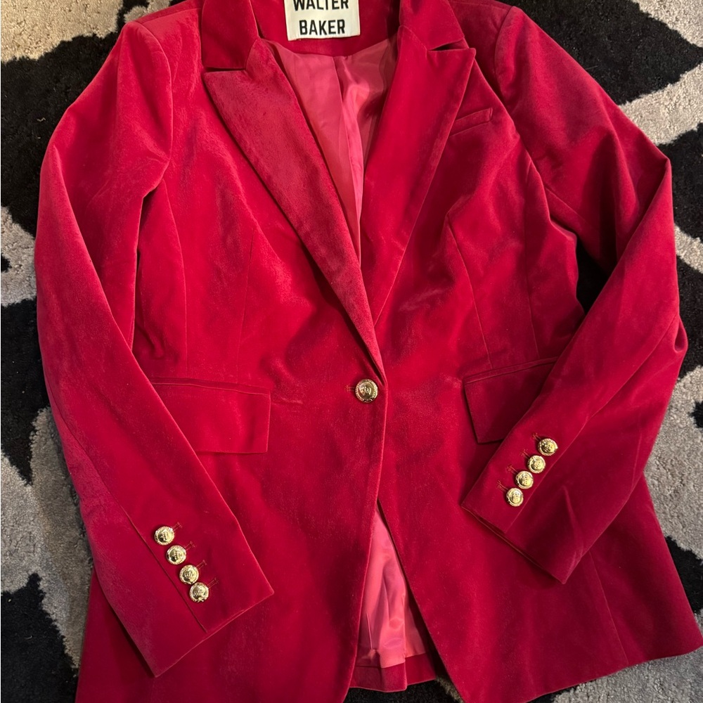 Walter Baker Women's Hot Pink Blazer